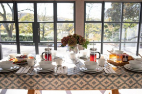 Lakeview Barn, sleeps 5-7 Guests new inside